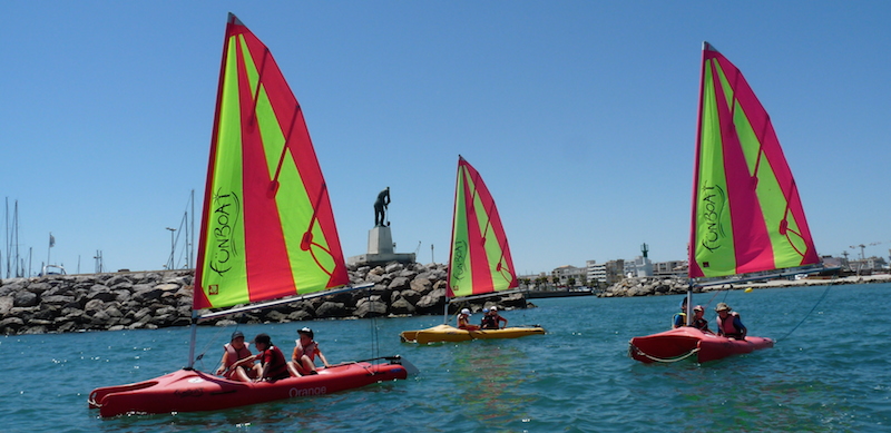 Activité voile au centre de vacances Le Grain de SEL PEP 34 de Palavas (hérault)